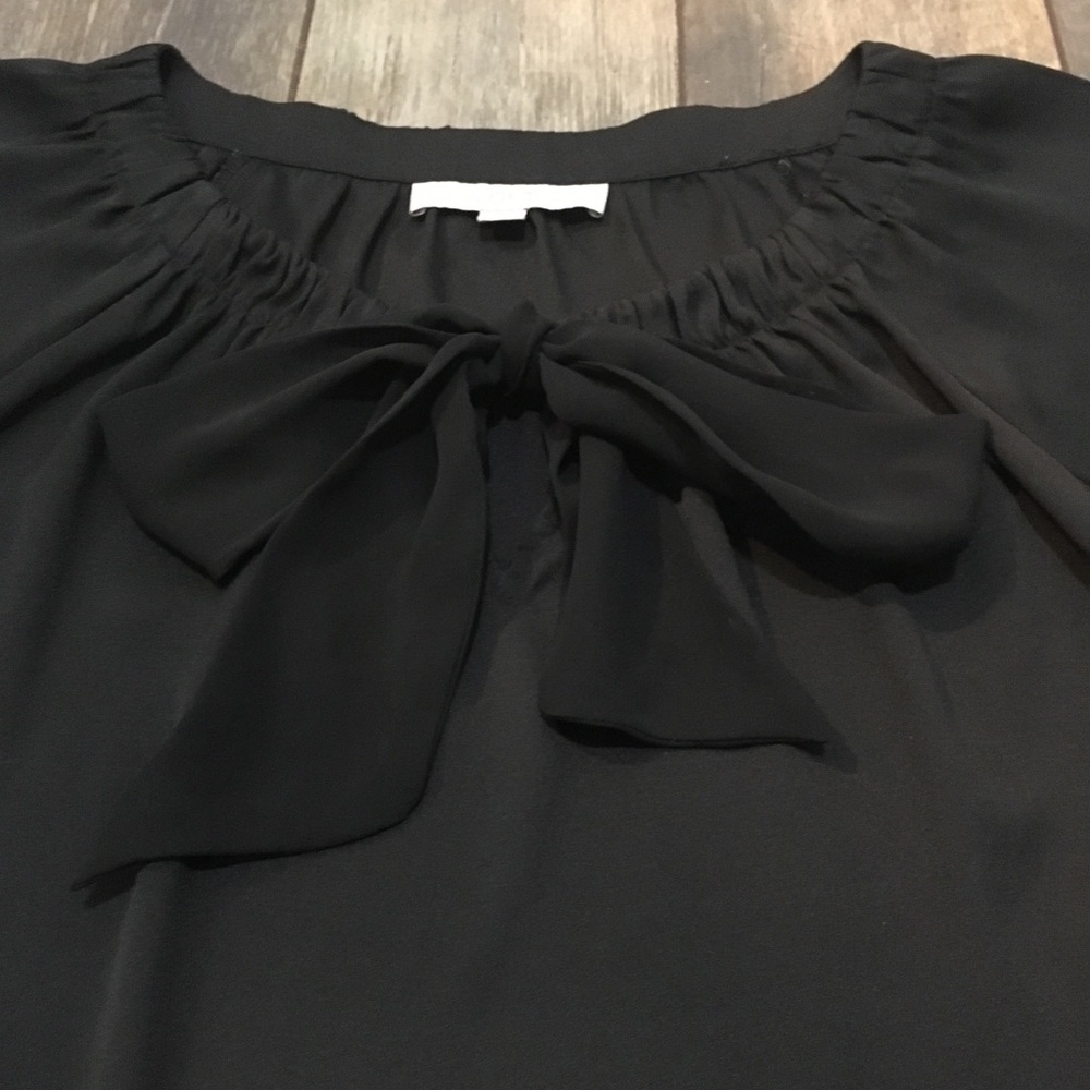 LOFT short sleeve bow front blouse S - Picture 2 of 4